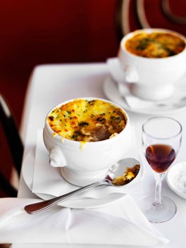Onion soup gratinée