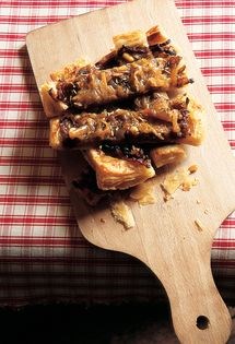 Onion tart (Tarte aux oignons)
