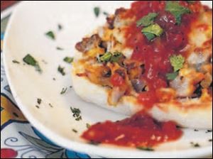 Open-face egg-chorizo tortas (Molletes de chorizo y huevo)