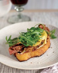 Open-face steak sandwich with pickled green tomatoes