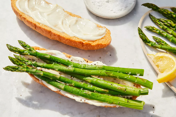 Open-faced asparagus sandwich