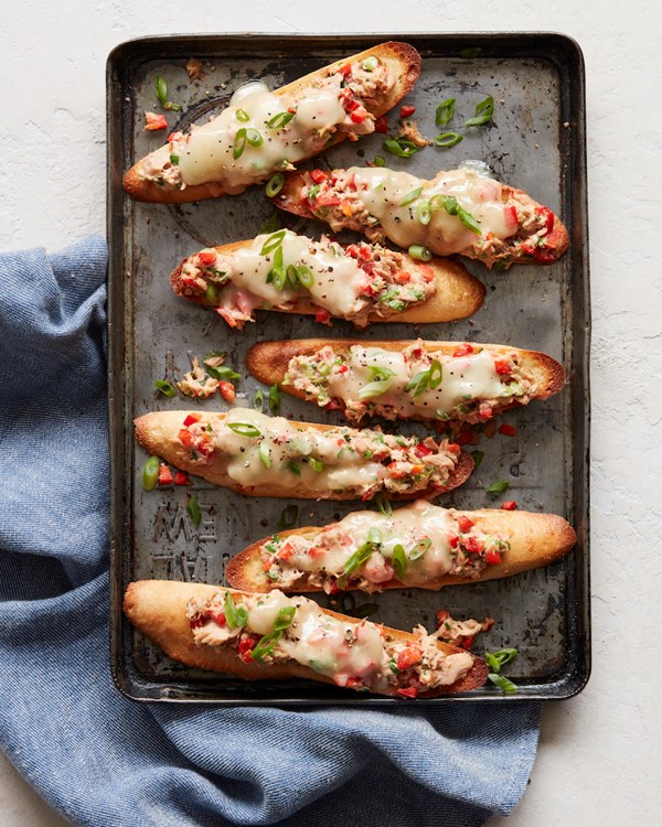 Open faced bell pepper and scallion tuna melt