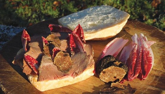 Open sandwiches made regal with truffle