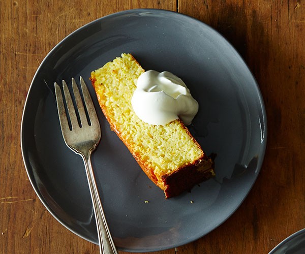 Orange & almond cake [Claudia Roden]