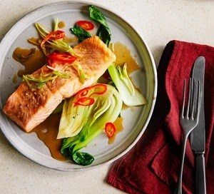Orange & spicy salmon parcels 