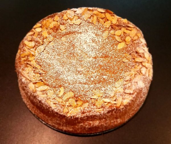 Orange-almond cake
