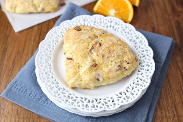 Orange almond scones