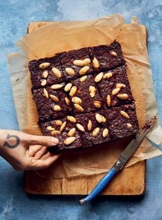 Orange and almond brownies