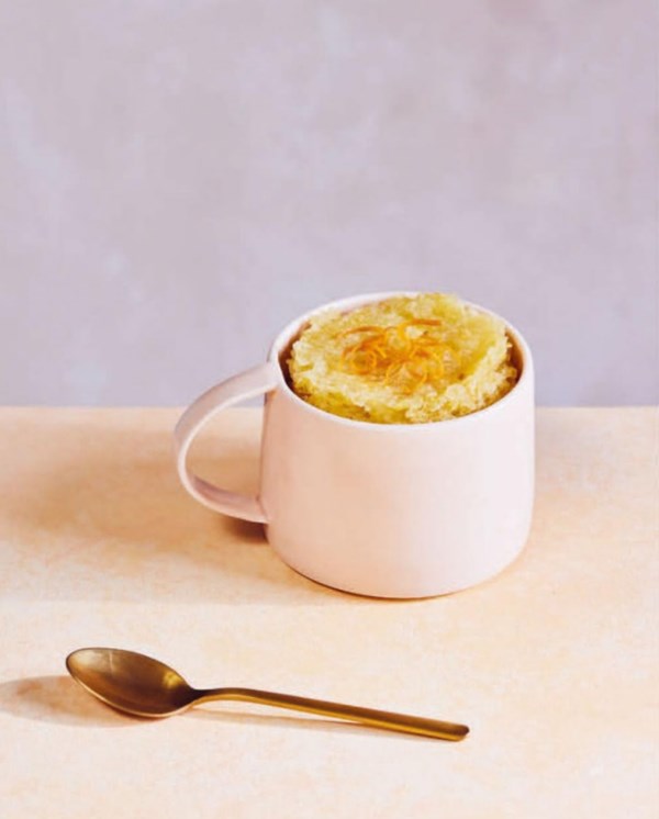 Orange and almond [mug cake]