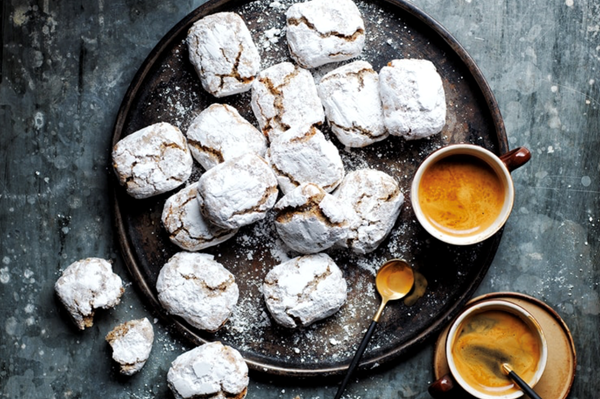 Orange and hazelnut ricciarelli