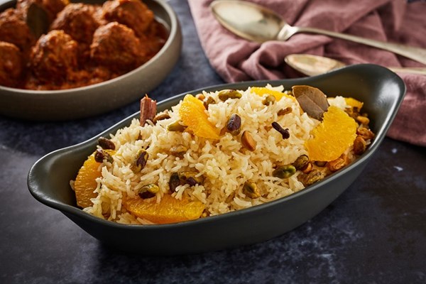 Orange and pistachio pulao (Narangi pulao)