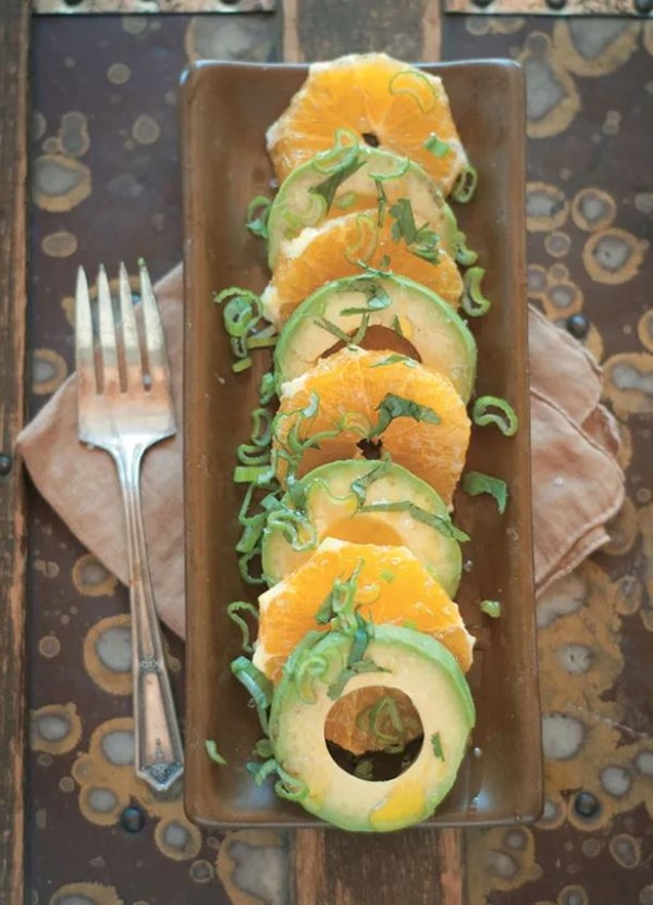Orange-avocado salad
