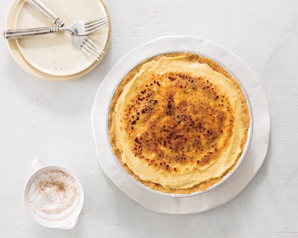 Orange blossom vanilla brown sugar pie [orange blossom filling]