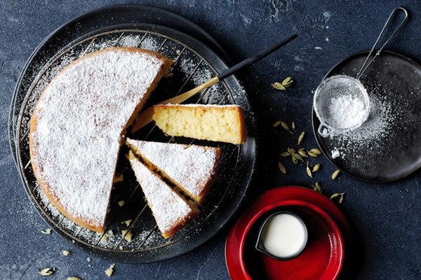 Orange cake with cardamom custard