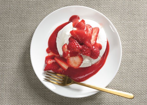 Orange-flower Pavlovas with strawberries