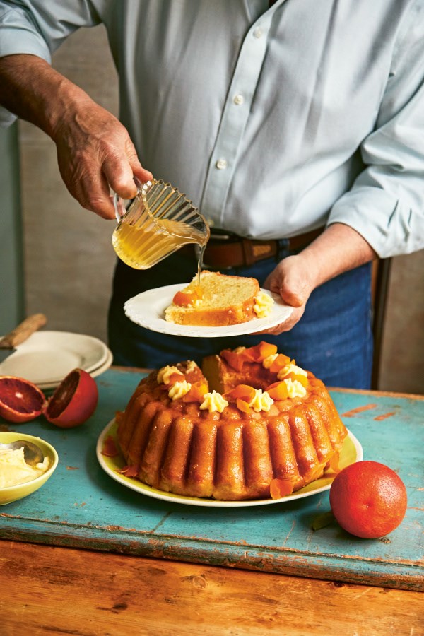 Orange-infused baba (Babà all'arancia)