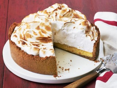 Orange-lime pie with meringue topping