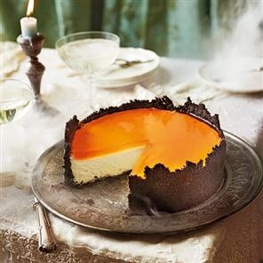 Orange mascarpone cheesecake with Oreo crust and Aperol spritz jelly