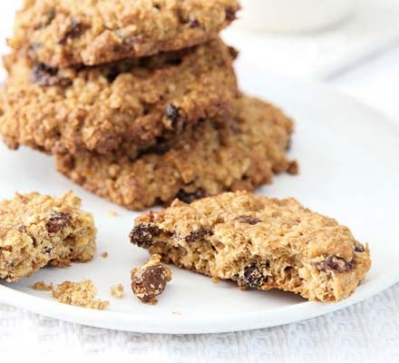 Orange, oat and sultana cookies