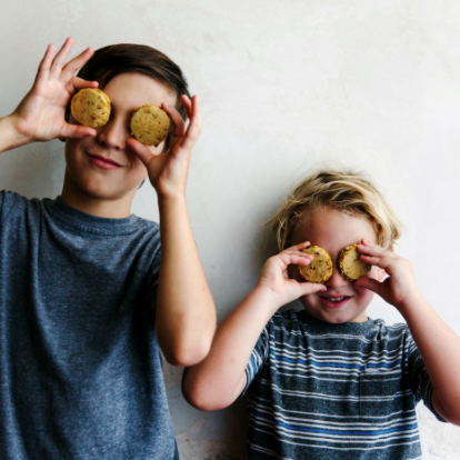 Orange-pistachio cookies