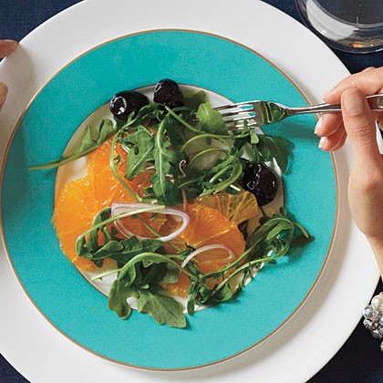 Orange salad with arugula and oil-cured olives