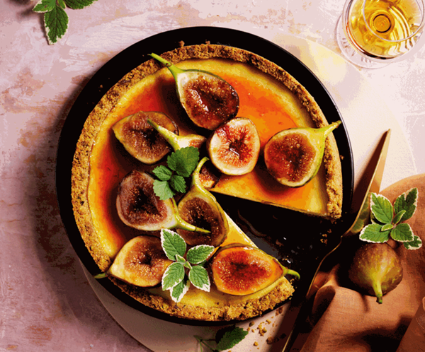 Orange-scented cheesecake with figs and Amaro syrup