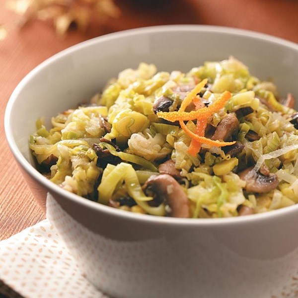 Orange-scented leeks & mushrooms