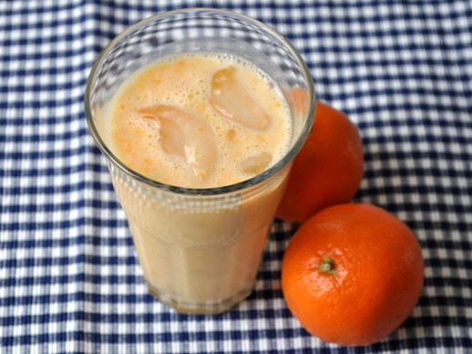 Orange-tangerine smoothie