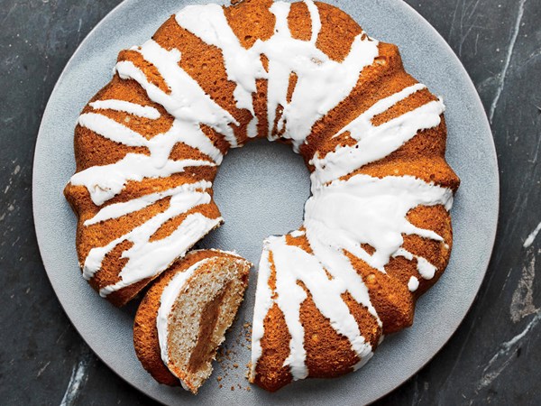 Orange-walnut coffee cake