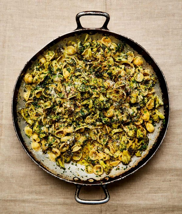 Orecchiette with broccoli and rocket