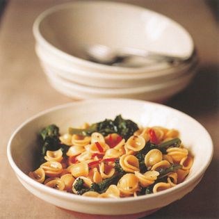Orecchiette with broccoli (Orecchiette con broccoli)