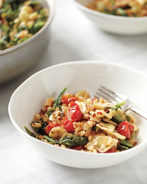 Orecchiette with broccoli rabe and tomatoes