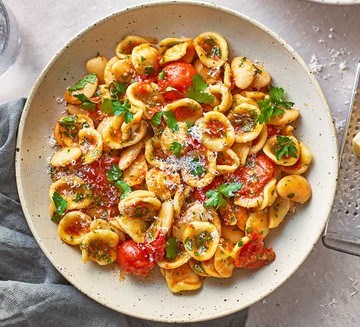 Orecchiette with butter beans, parsley, chilli & lemon