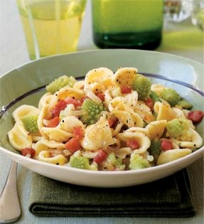 Orecchiette with cauliflower (Orecchiette con il cavolfiore)