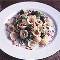Orecchiette with chilli, broccoli and pine nuts