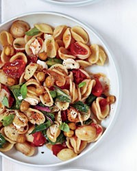 Orecchiette with greens, mozzarella and chickpeas