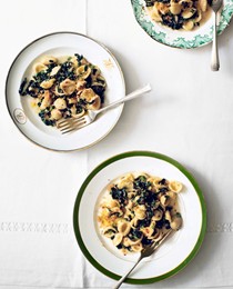 Orecchiette with kale and breadcrumbs