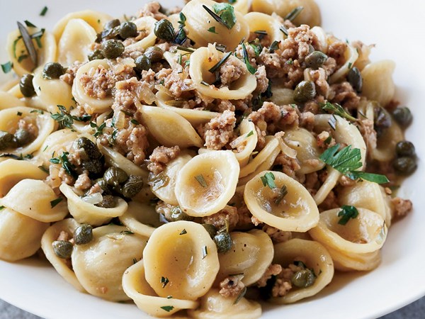 Orecchiette with veal, capers and white wine