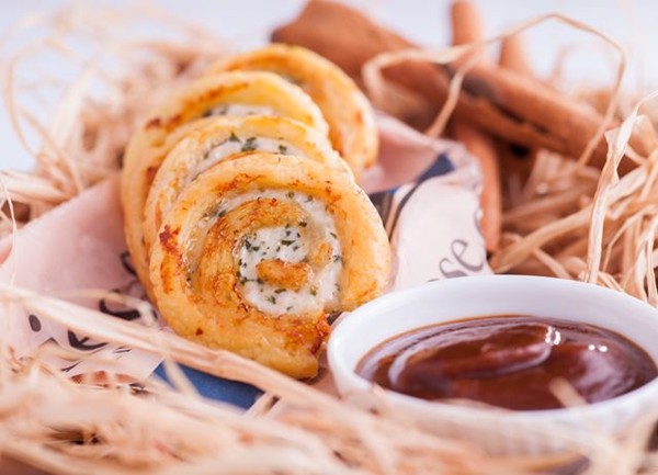 Organic turkey sausage meat pastry puffs