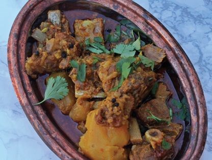 Oriya lamb curry with potatoes (Mashor jhol)