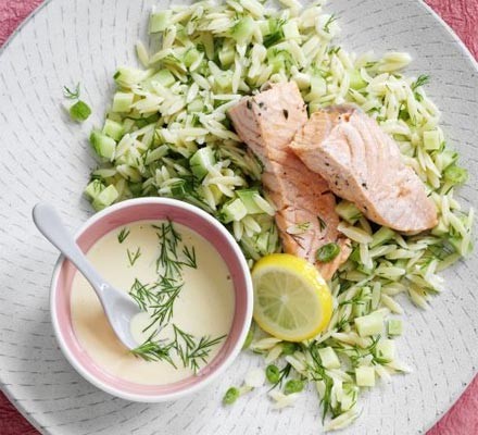 Orzo, cucumber and dill salad with salmon