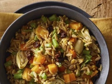 Orzo salad with kale ribs