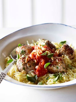 Orzo with pork meatballs