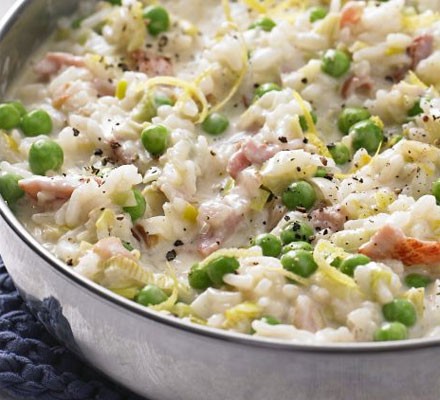 Oven-baked leek and bacon risotto