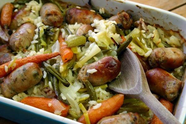 Oven-baked sausage risotto 