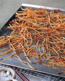 Oven-baked shoestring fries