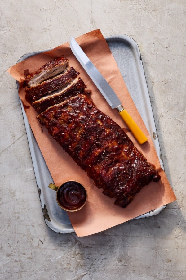 Oven-baked spareribs