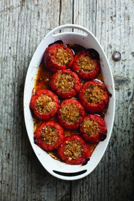 Oven-baked tomatoes (Tomates Provençales)