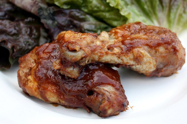 Oven-braised barbecue chicken