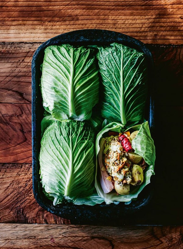 Oven-cooked hāngī kono